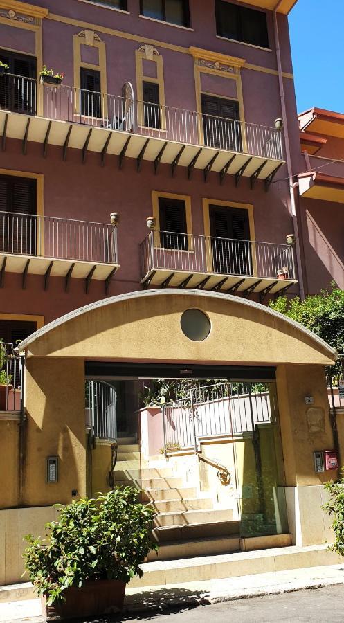 I Vicini Del Re Holiday Home パレルモ エクステリア 写真